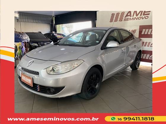 RENAULT FLUENCE 2.0 DYNAMIQUE 16V FLEX 4P AUTOMÁTICO